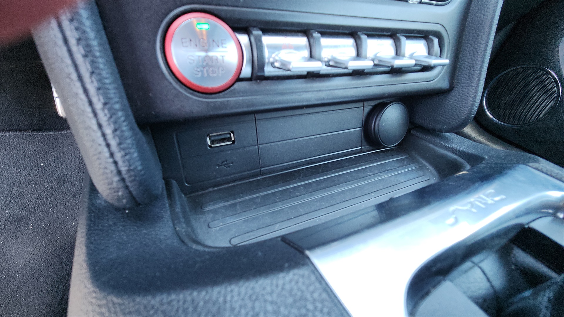 2023 Ford Mustang EcoBoost Premium photo 18