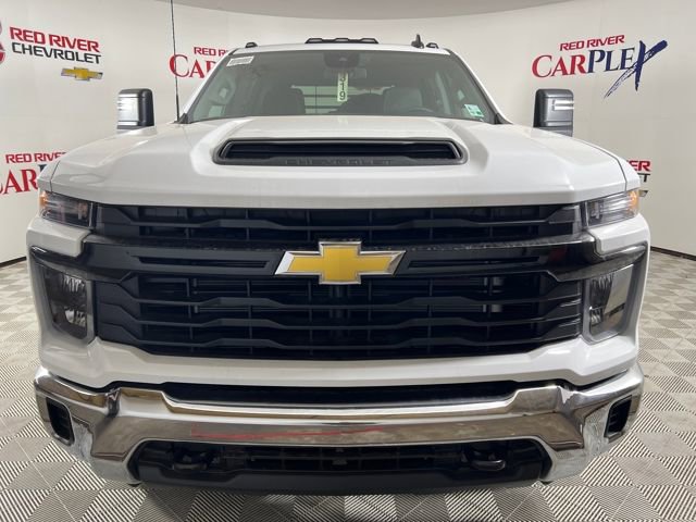 2025 Chevrolet Silverado 3500HD Work Truck photo 2