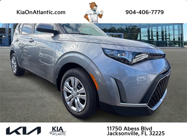 2025 Kia Soul LX's photo