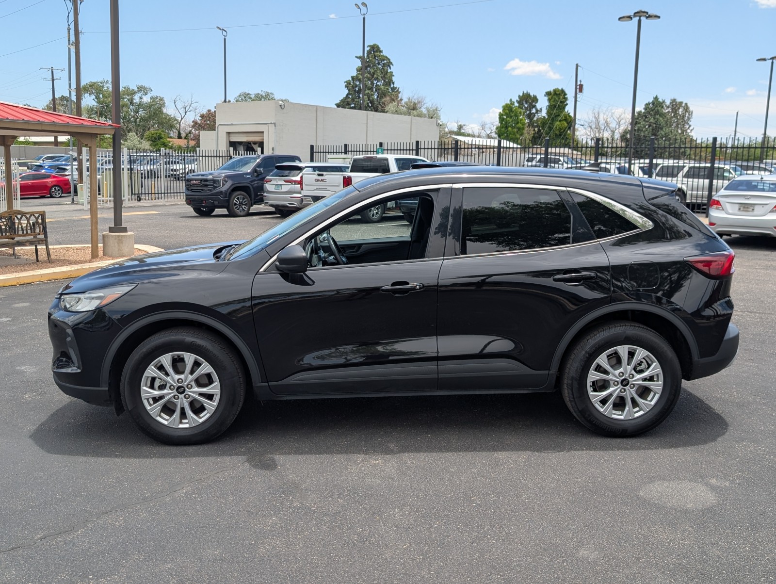 Used 2024 BLACK Ford Active image 8