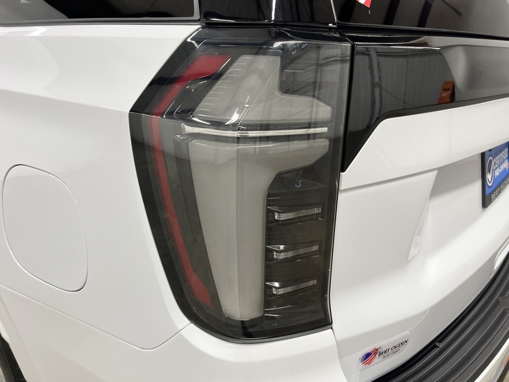 2025 Chevrolet Tahoe LT photo 6