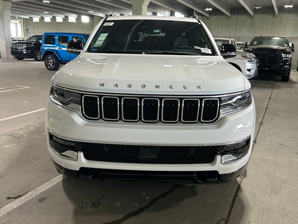 2024 Jeep Wagoneer Base photo 6
