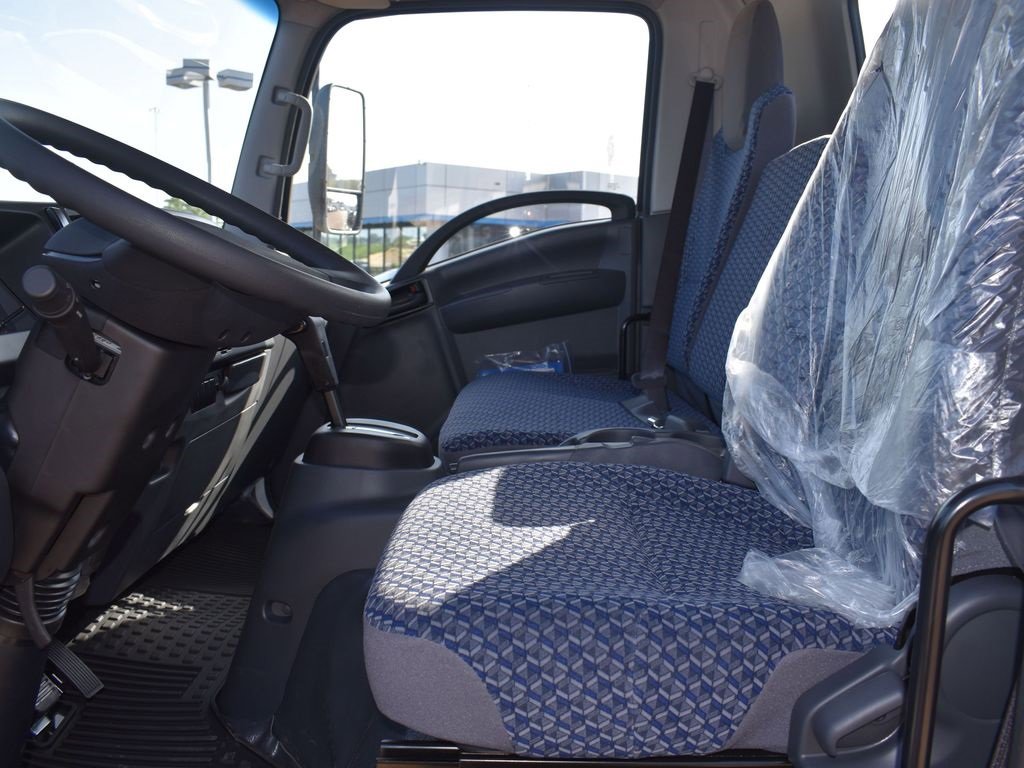 2025 Chevrolet Silverado 4500HD photo 3