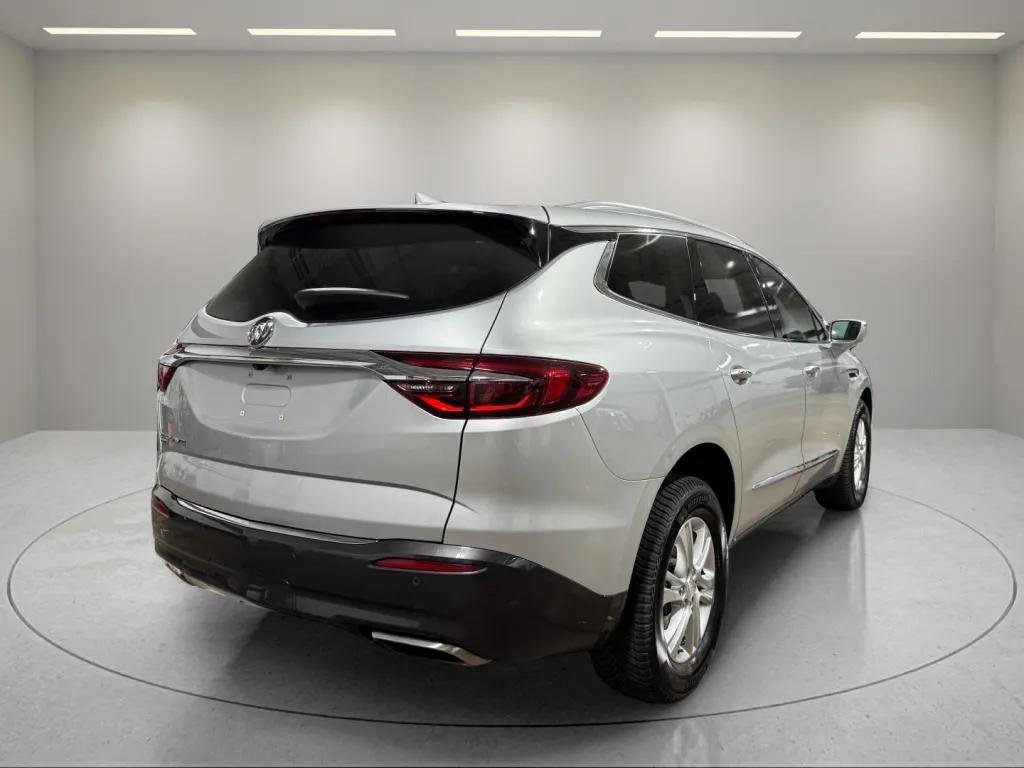 2020 Buick Enclave Essence photo 4
