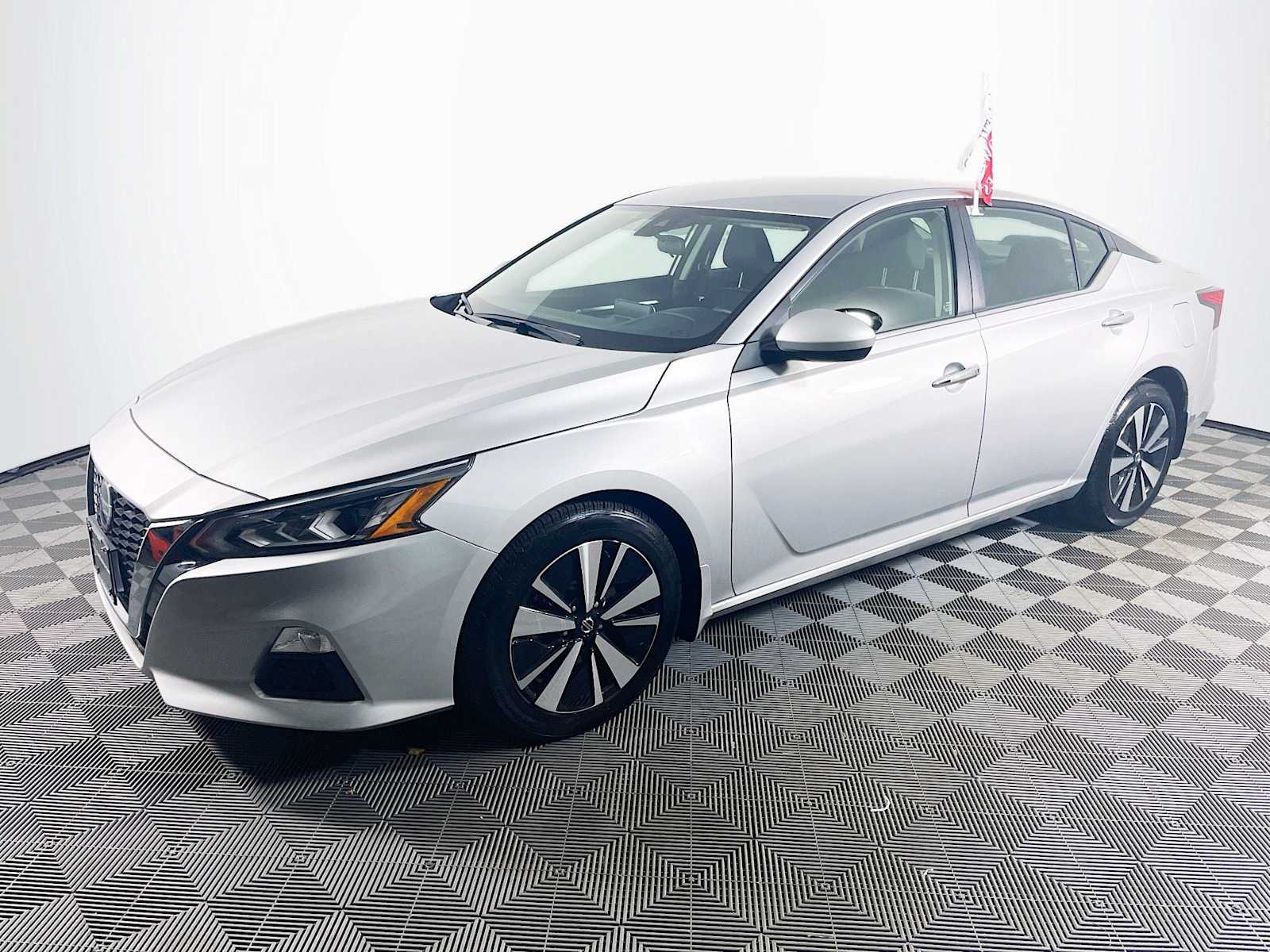 2022 Nissan Altima SV