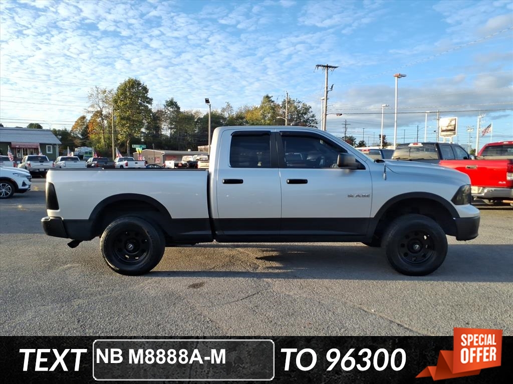 2009 Dodge Ram SLT photo 21