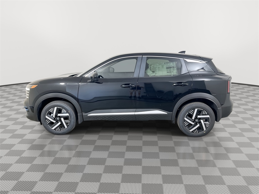 2025 Nissan Kicks SV photo 3