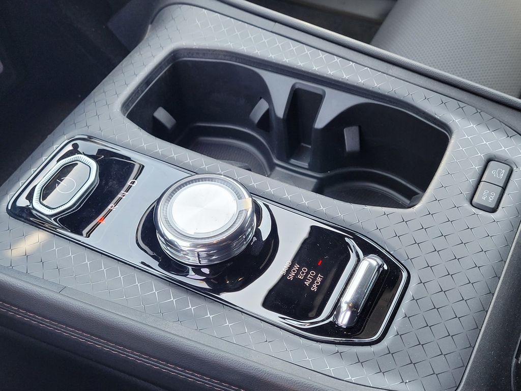 2025 Jeep Wagoneer S Launch Edition photo 11