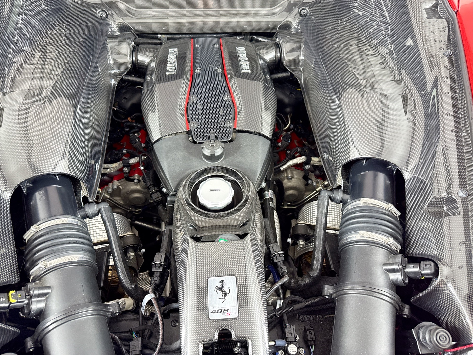 2020 Ferrari 488 Pista photo 24