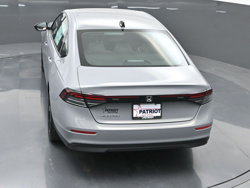 2025 Honda Accord 1.5T SE photo 38