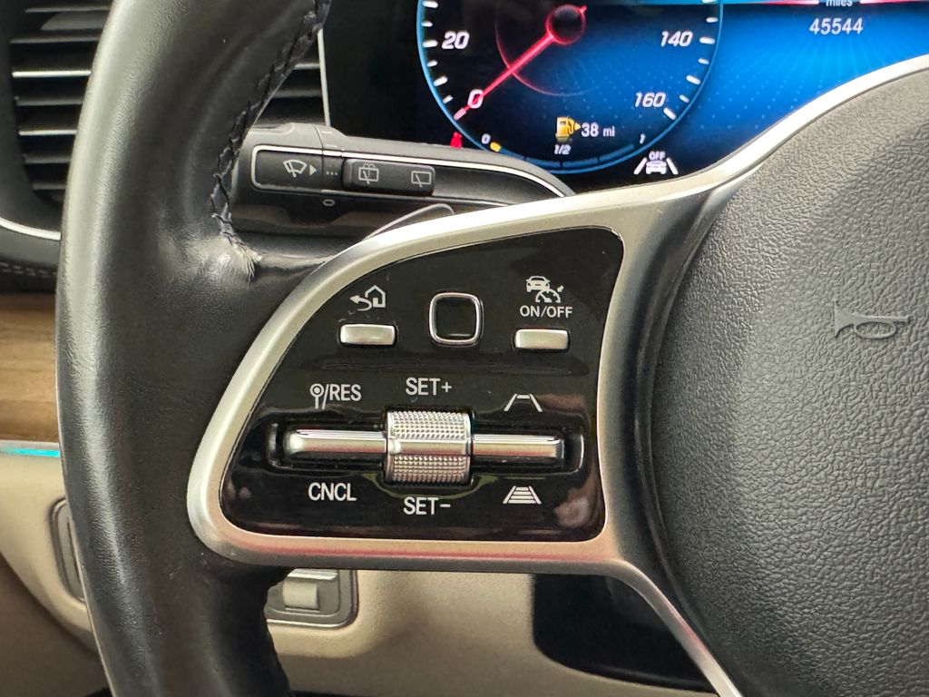 2022 Mercedes Benz GLS 450 4MATIC photo 31