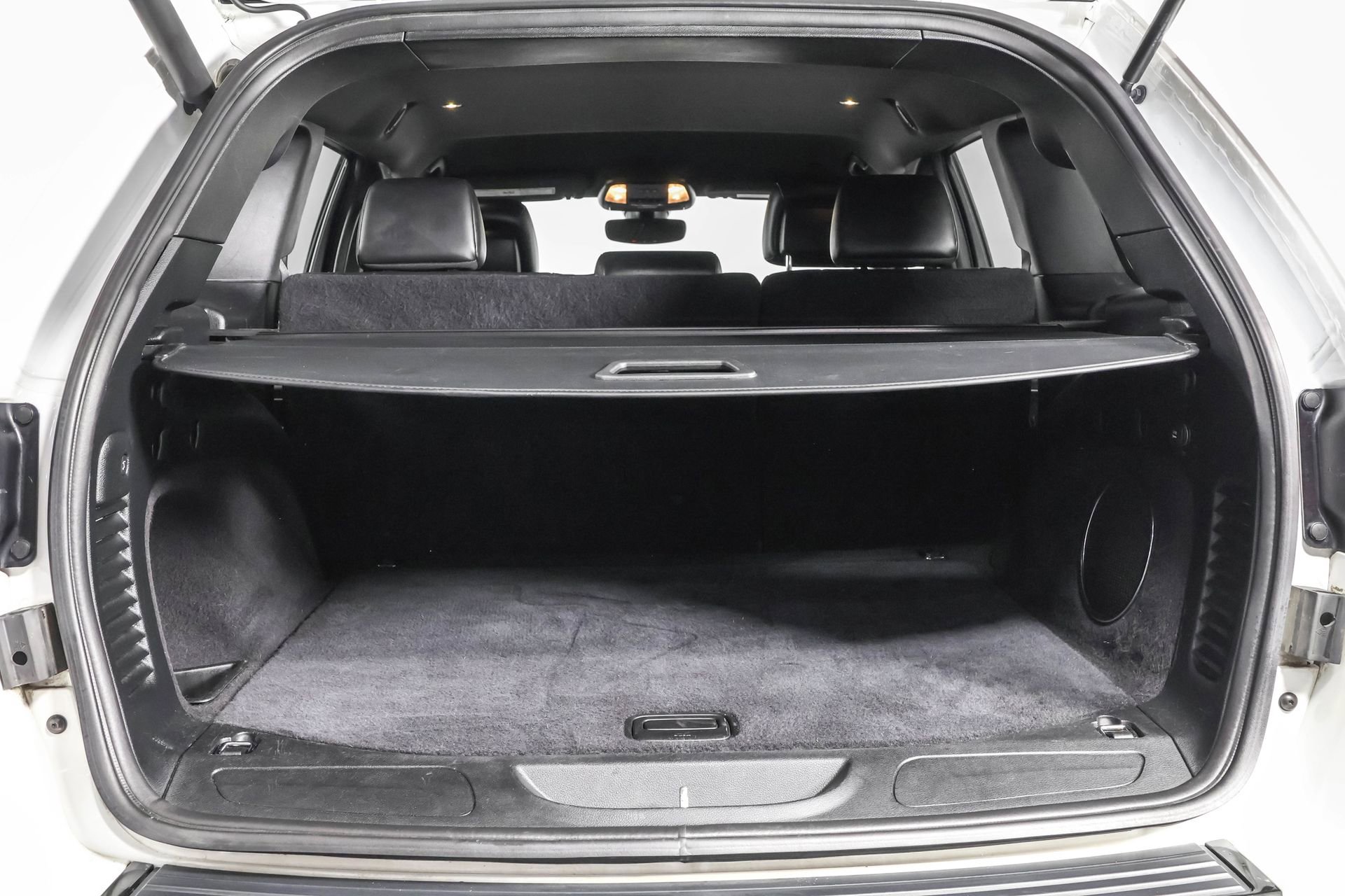 2017 Jeep Grand Cherokee Altitude photo 29