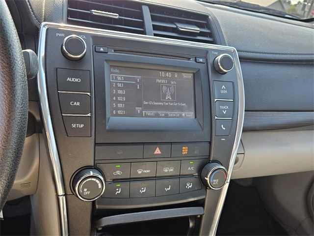 2017 Toyota Camry LE photo 16