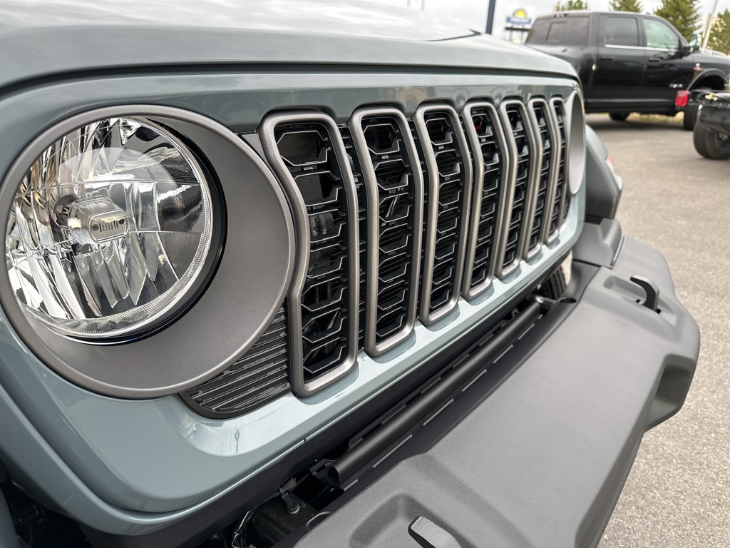 2025 Jeep Wrangler Sport photo 37