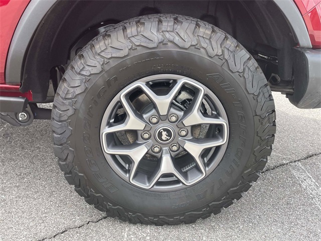 2025 Ford Bronco Badlands photo 3