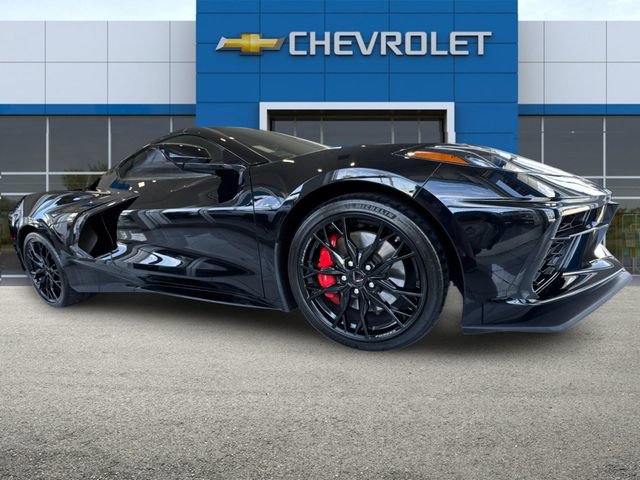 2025 Chevrolet Corvette Stingray 1LT photo 3