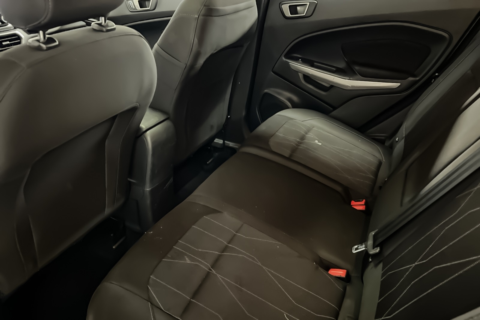 2021 Ford EcoSport SE photo 8