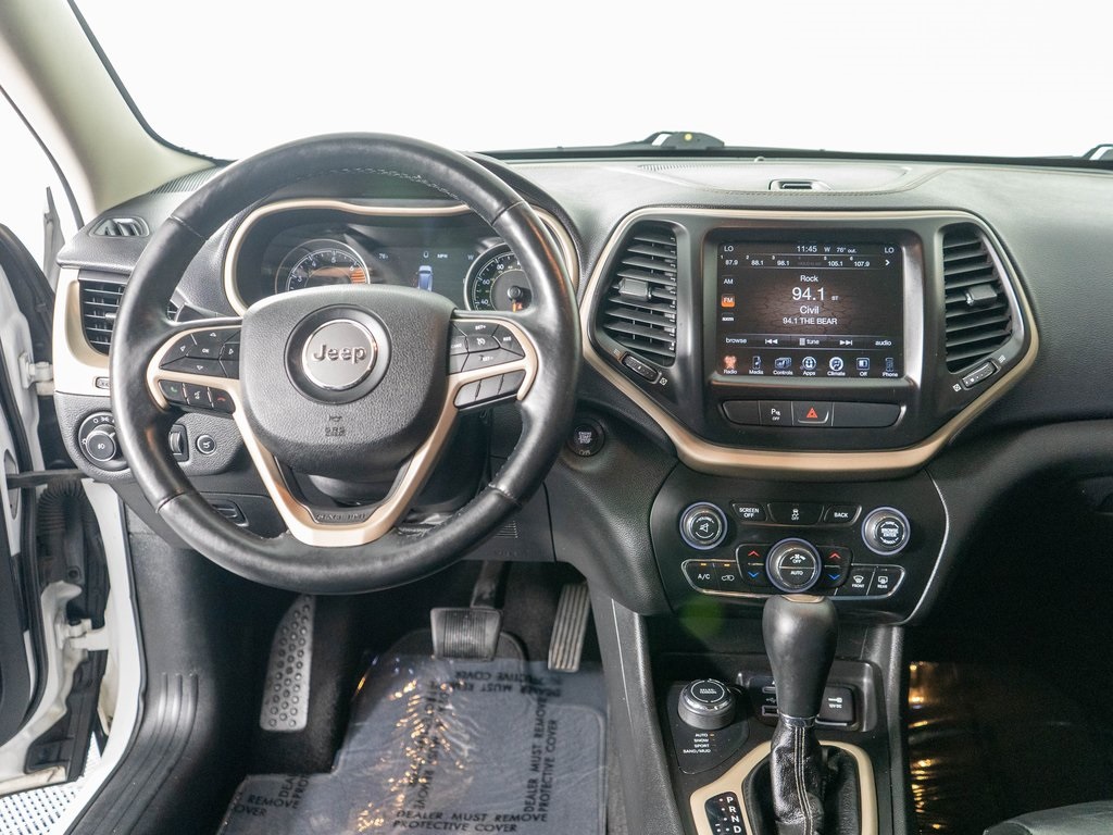 2018 Jeep Cherokee Limited photo 12