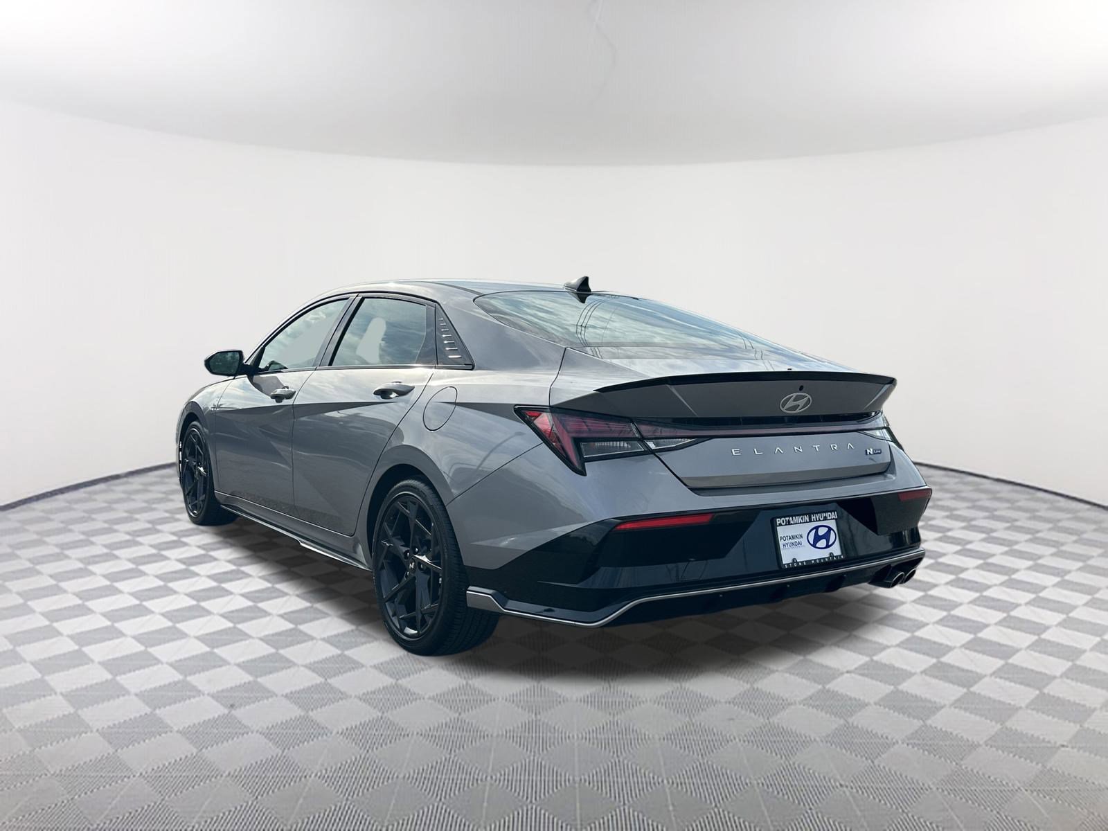 2025 Hyundai Elantra N Line photo 7