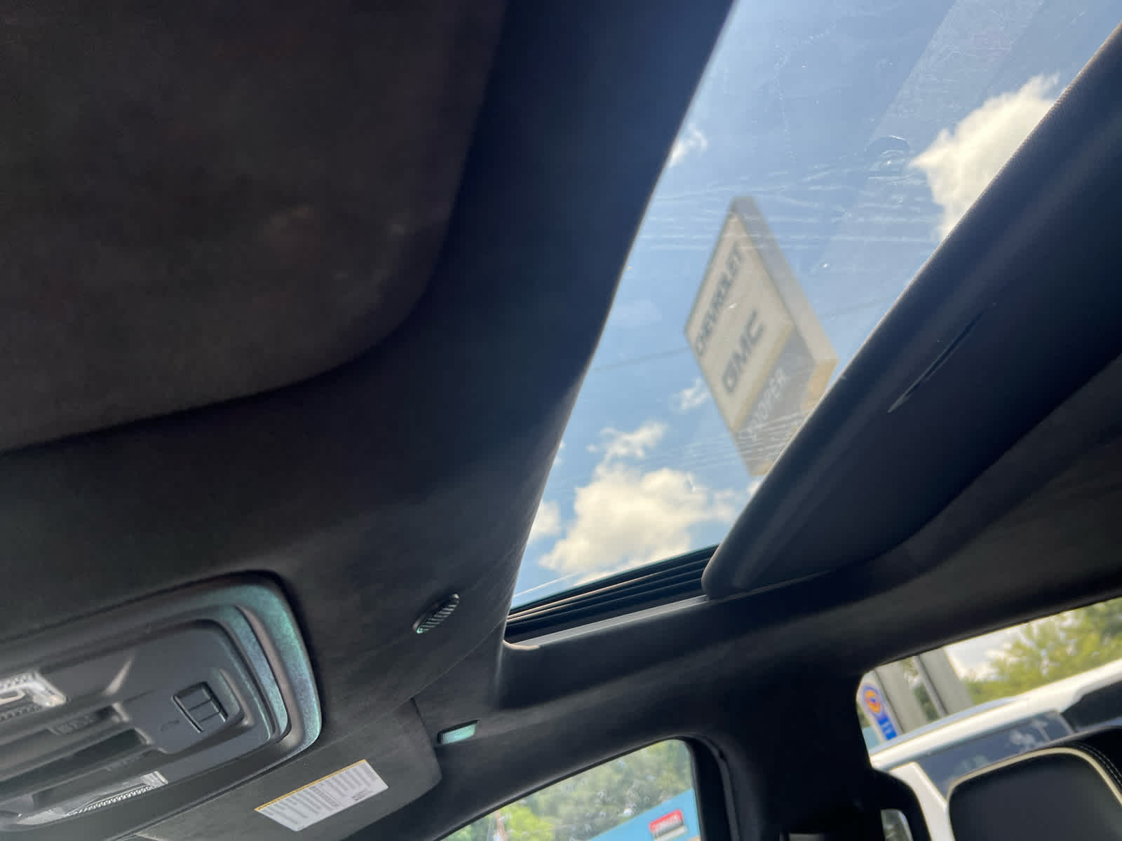 2024 Gmc Sierra 1500 AT4 photo 17