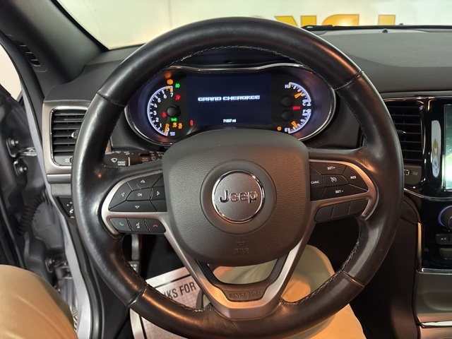 2020 Jeep Grand Cherokee Laredo E photo 8
