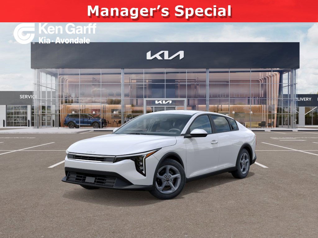 2025 Kia K4 LXS