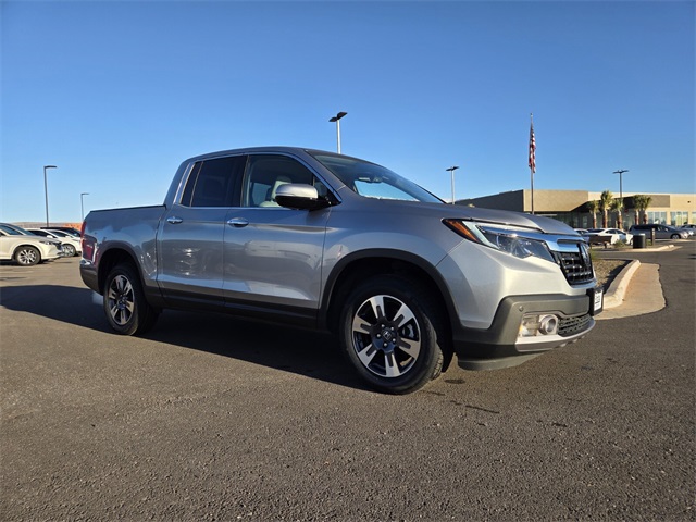 2018 Honda Ridgeline RTL-E photo 2