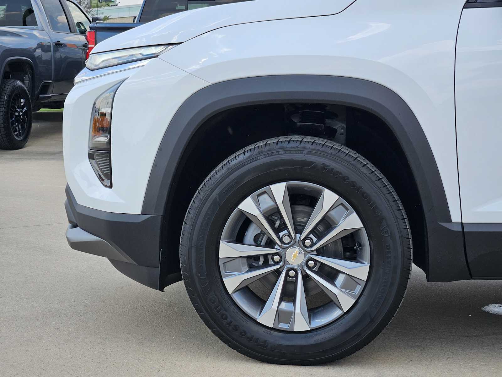 2026 Chevrolet Equinox LT photo 8