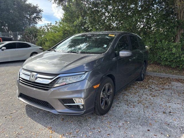 2018 Honda Odyssey Touring's photo