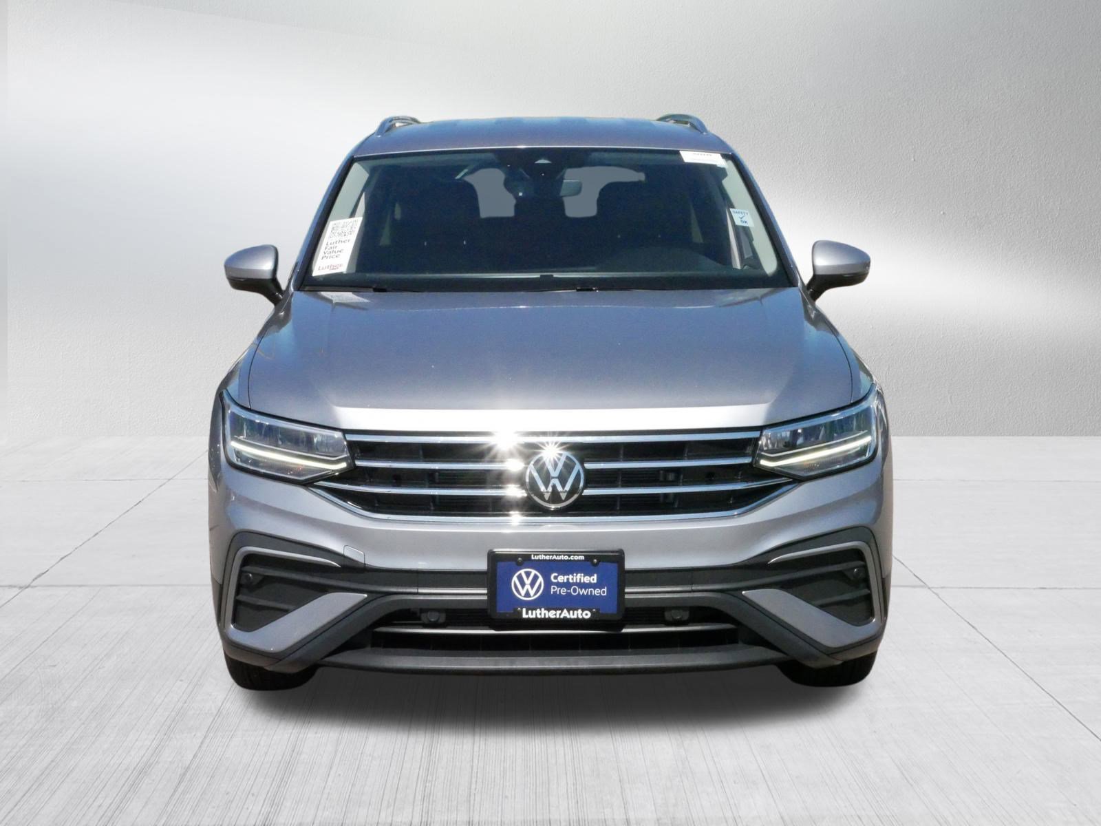 2024 Volkswagen Tiguan SE Wolfsburg Edition photo 2