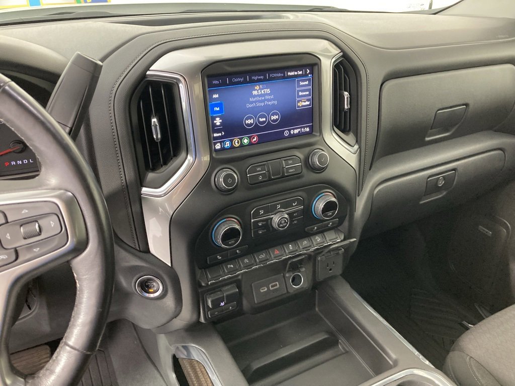 Used 2020 Chevrolet Silverado 1500 RST with VIN 3GCUYEEL0LG355633 for sale in Stillwater, Minnesota