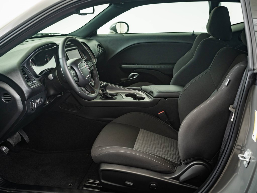 2023 Dodge Challenger R/T photo 20