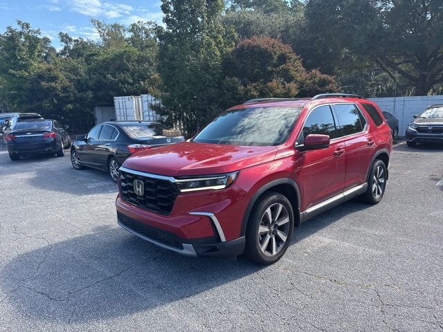 2025 Honda Pilot Touring photo 4