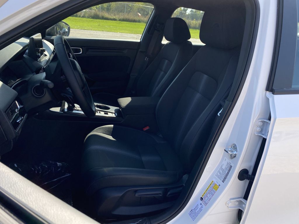2026 Honda Civic Sport photo 2