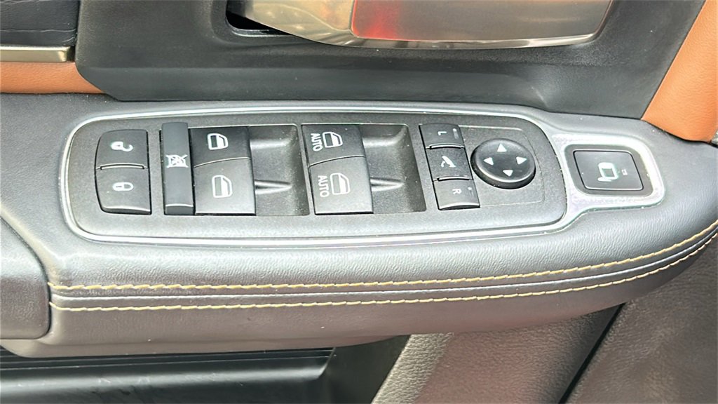 2022 Ram 3500 Laramie Longhorn photo 17