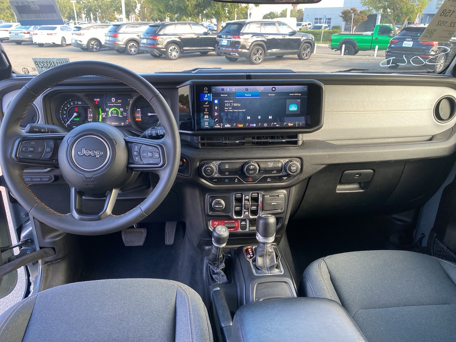 2024 Jeep Wrangler Willys 4xe photo 10