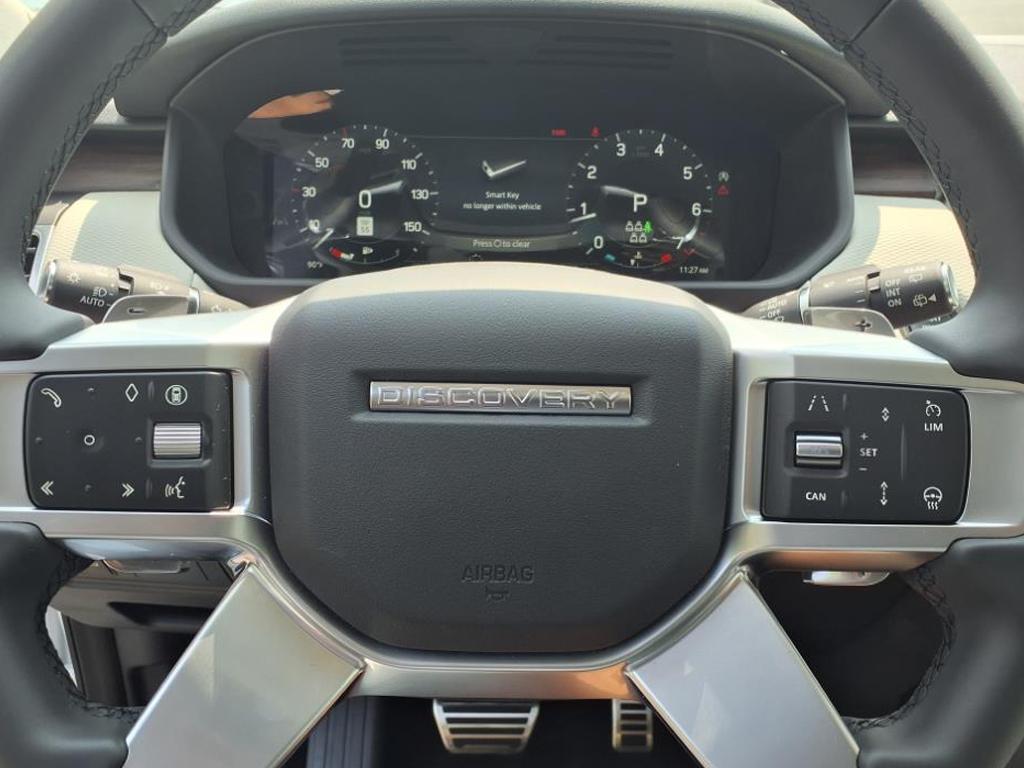 2025 Land Rover Discovery SE photo 6