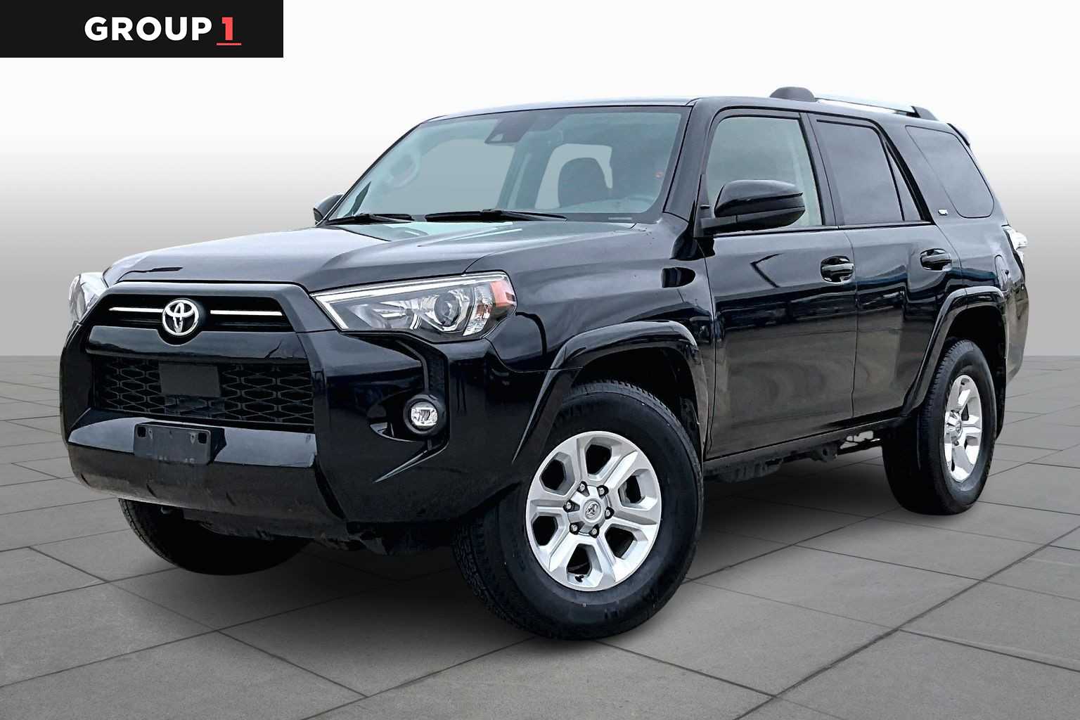 2024 Toyota 4Runner SR5's photo