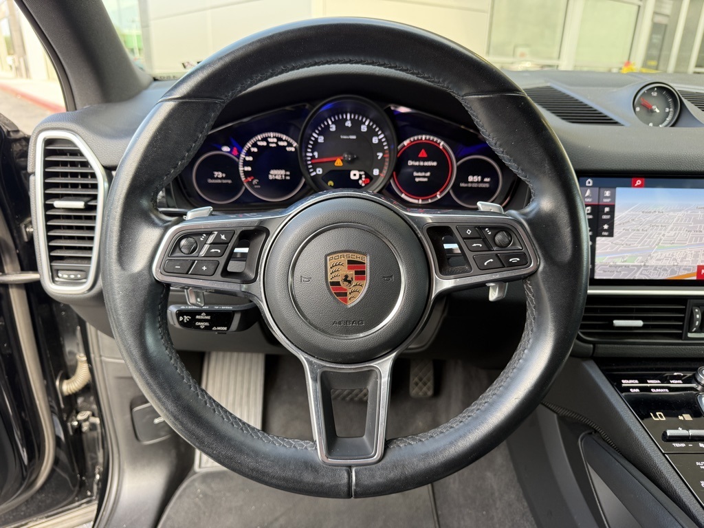2019 Porsche Cayenne Base photo 16