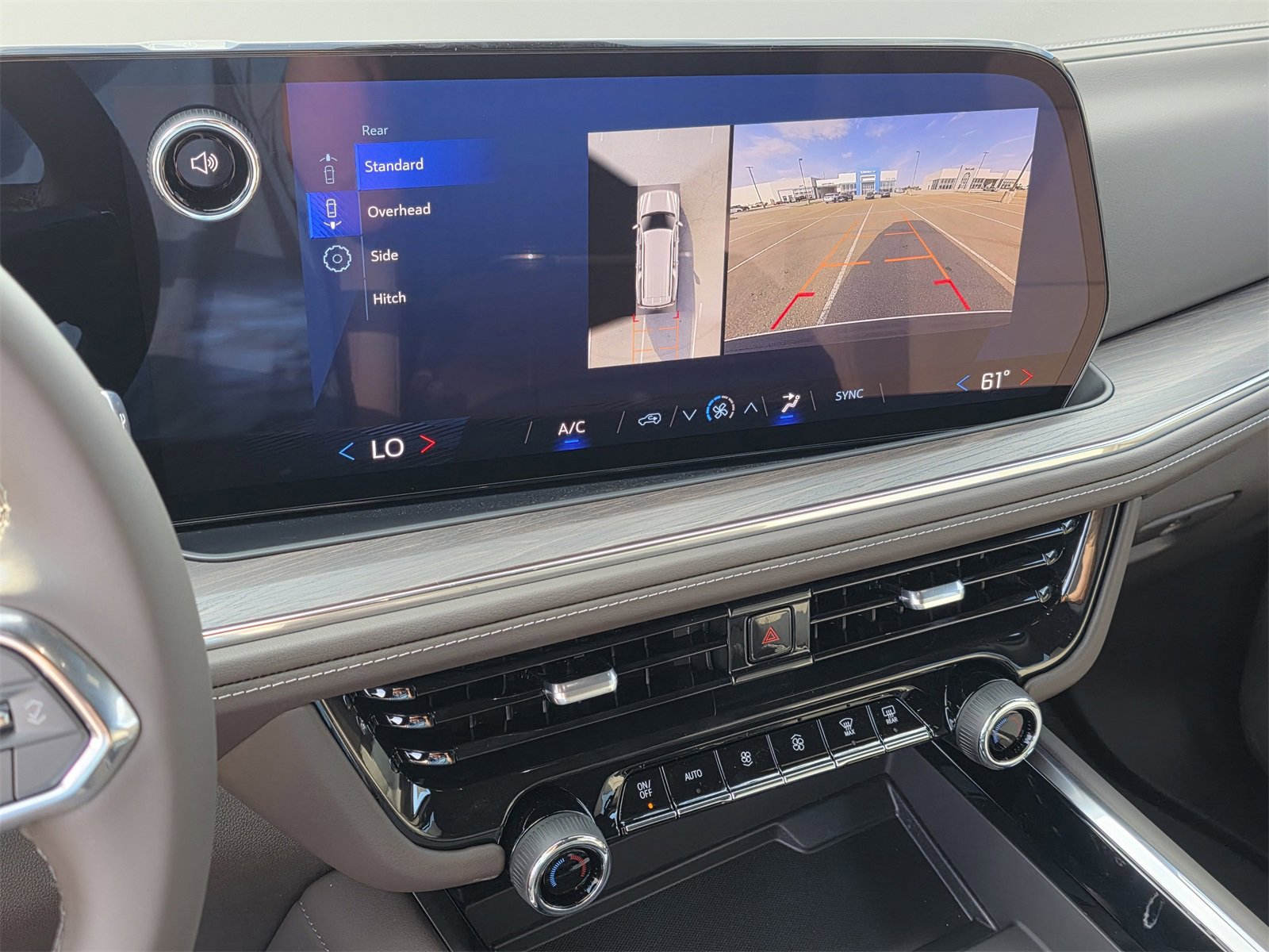 2025 Chevrolet Suburban LS photo 9
