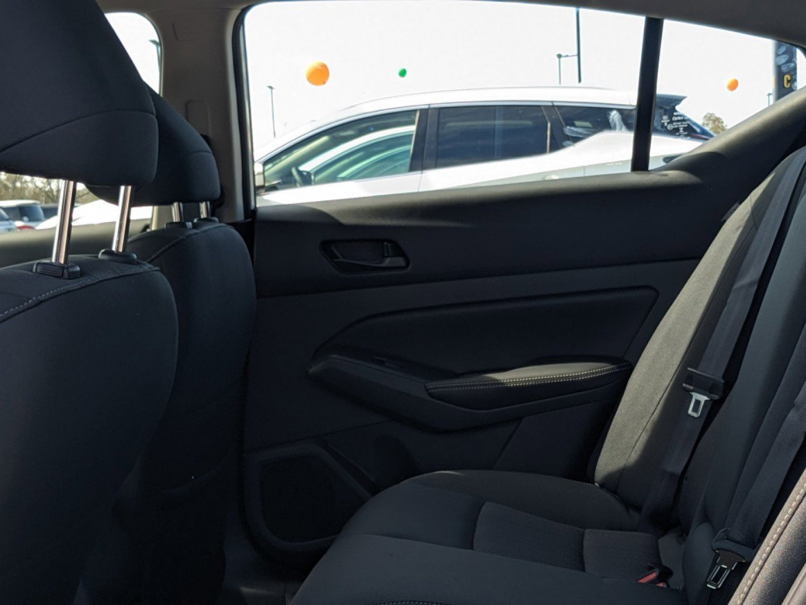 2025 Nissan Altima SV Special Edition photo 2