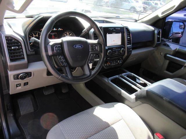 2018 Ford F-150 XLT photo 14