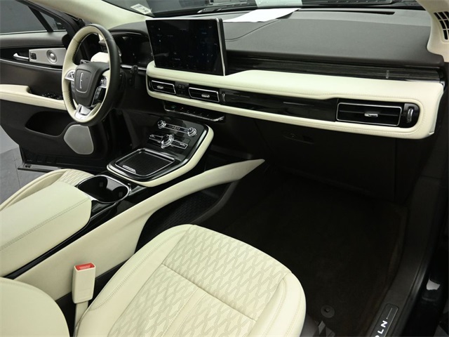 2022 LINCOLN NAUTILUS - Image 27