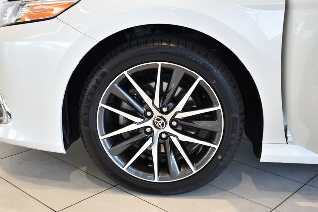 2022 Toyota Camry Hybrid XLE photo 24