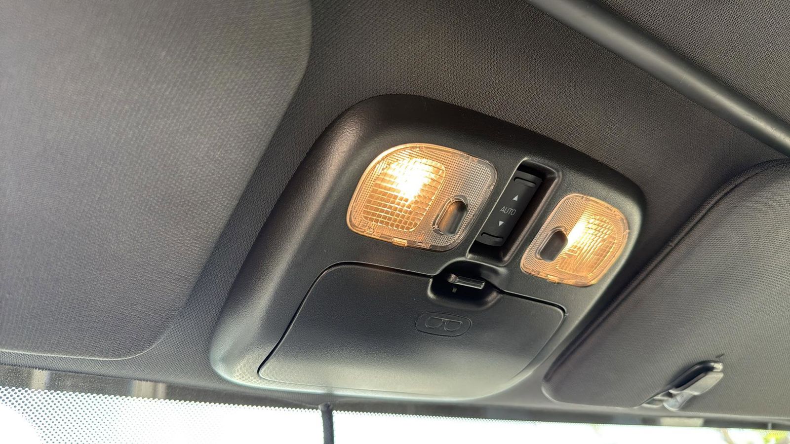 2011 Ford Escape XLT photo 22