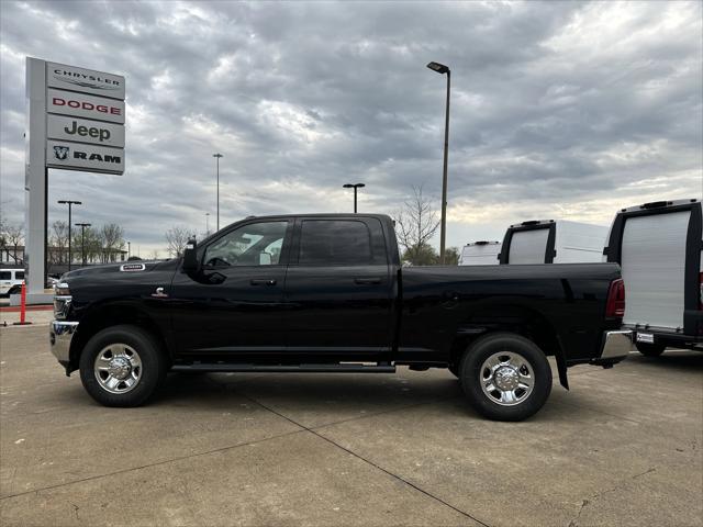 2025 Ram 2500 Tradesman photo 3