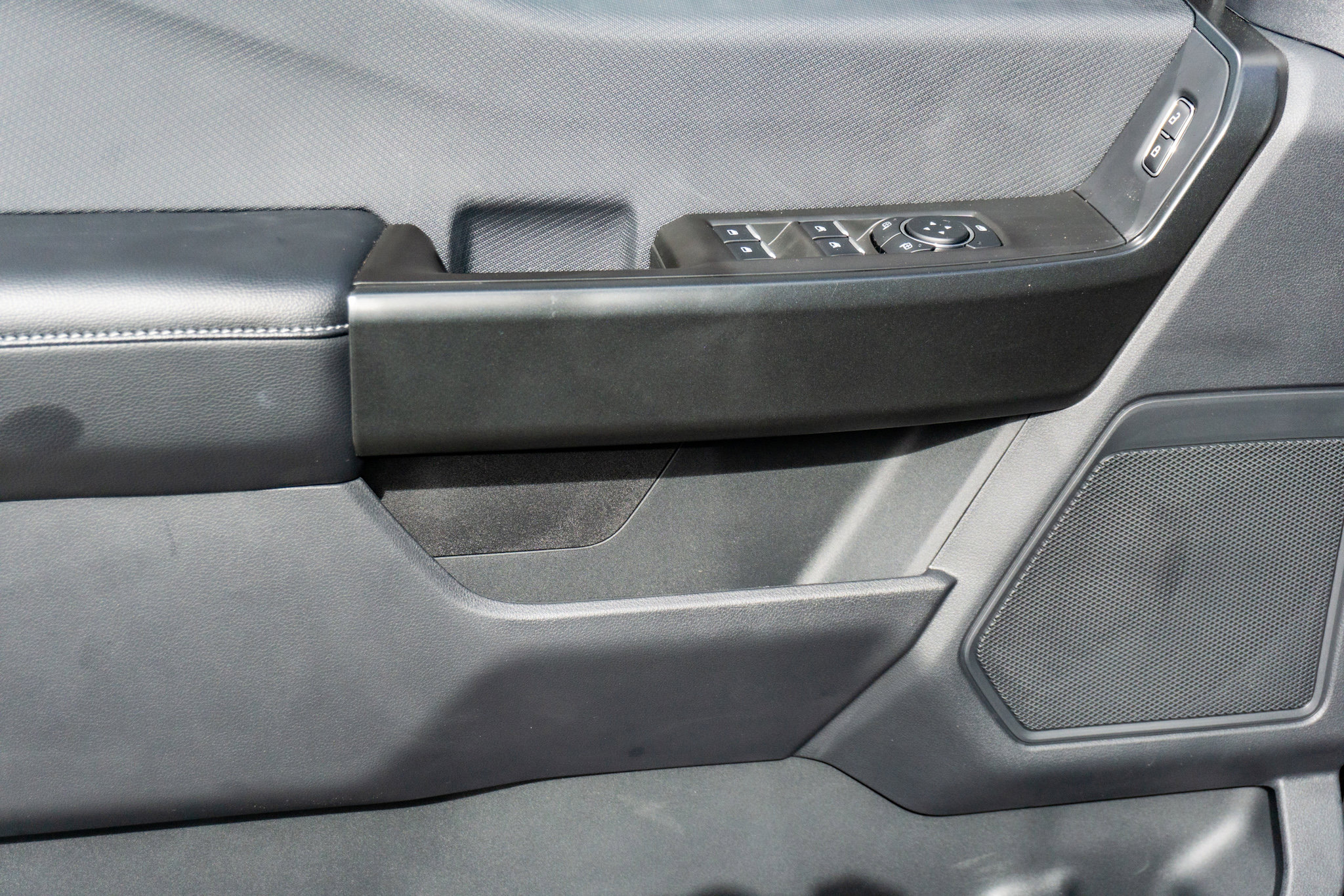 2024 Ford F-150 STX photo 3