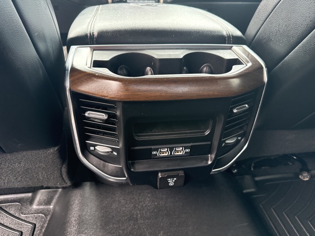 2023 Ram 2500 Laramie photo 26