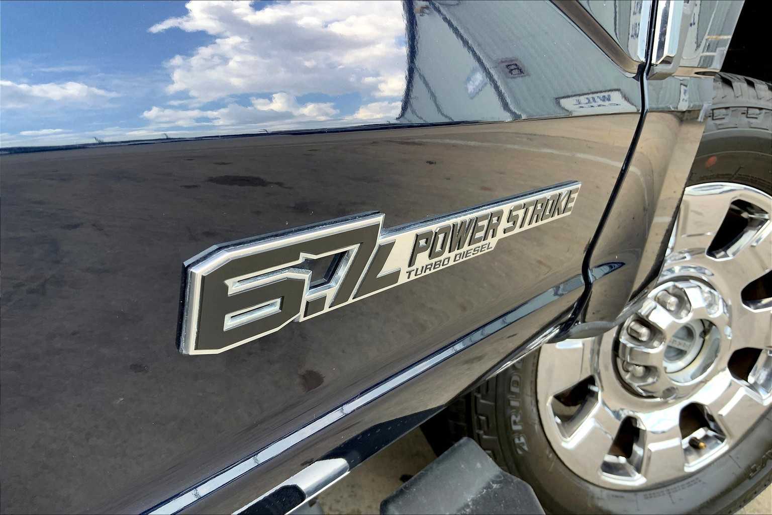2023 Ford F-250 photo 18