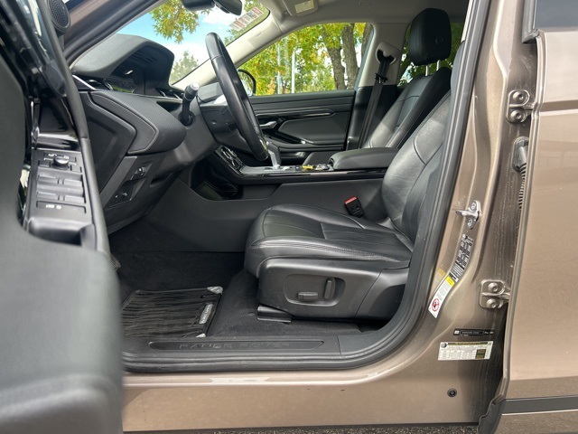 2020 Land Rover Range Rover Evoque S photo 12